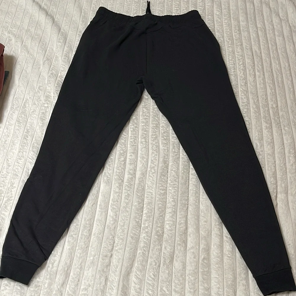 Gymshark Jogger | Size Large - Picture 10 of 11